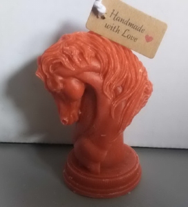 Paardenhoofd kaars Bruin/Rood